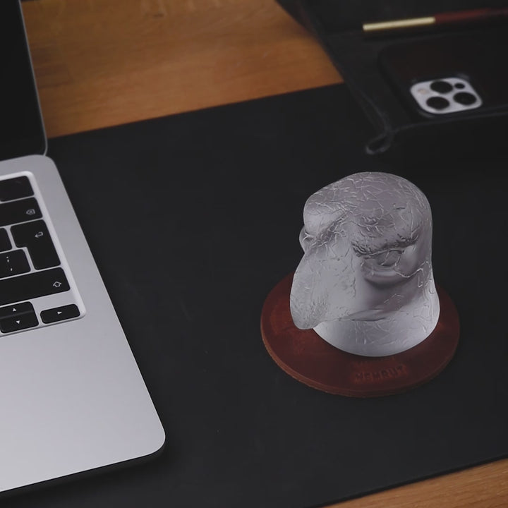 Cam Biblo Heykel - Kartal Başı