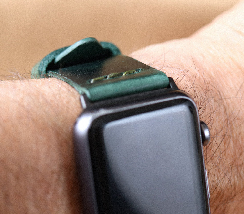 Tek Kat Deri Apple Watch Kordon - Orman Yeşili - Roarcraft TR